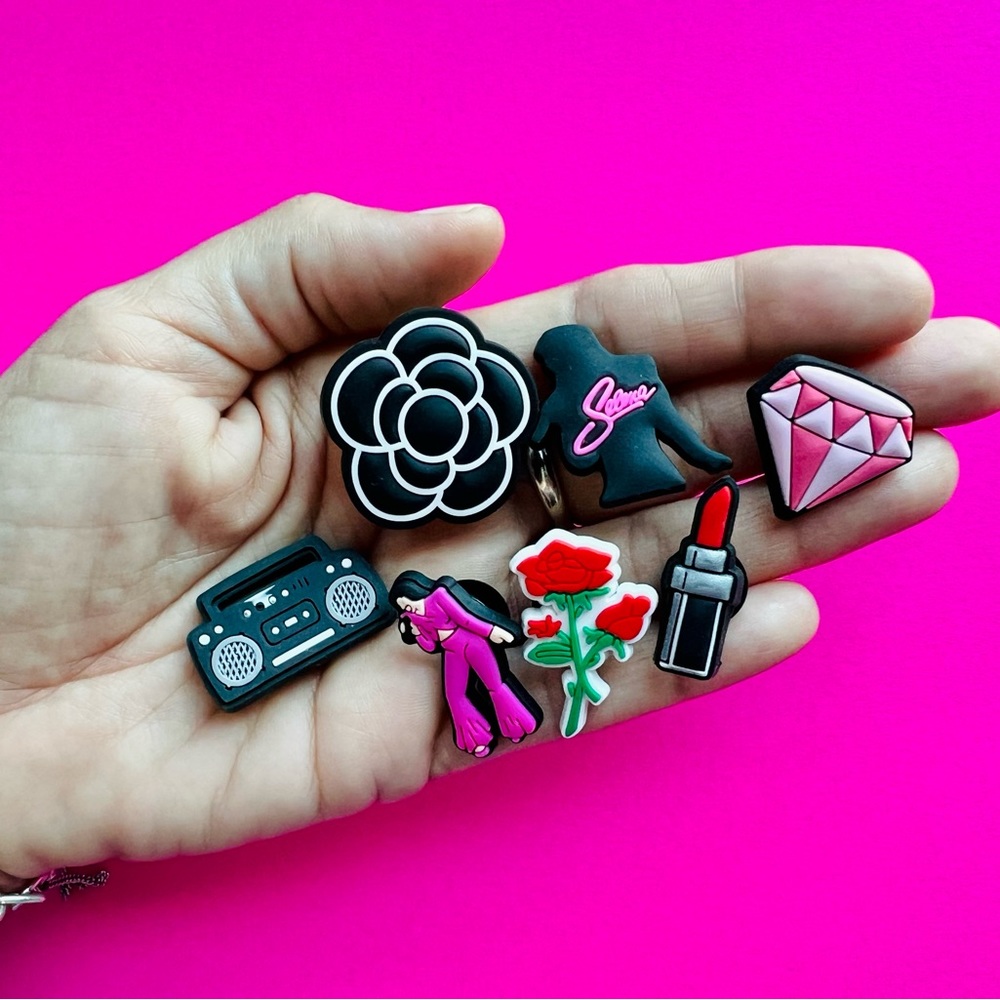 Free Gift w Purchase!  Selena Crocs Shoe Charms Set of 7